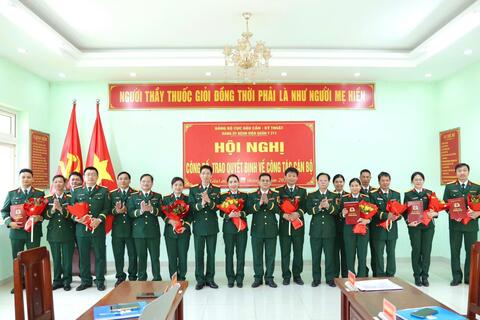 BỆNH VIỆN QUÂN Y 211 TỔ CHỨC HỘI NGHỊ TRAO QUYẾT ĐỊNH PHONG, THĂNG QUÂN HÀM SĨ QUAN ĐỢT 1 NĂM 2026