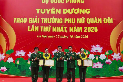 Tự hào Phụ nữ Bệnh viện Quân y 211 - Ghi dấu ấn tại giải thưởng Phụ nữ Quân Đội lần thứ nhất, lan toả những giá trị tốt đệp của Phụ nữ Quân đội trong kỷ nguyên mới